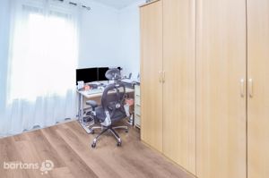 Photo 22- click for photo gallery